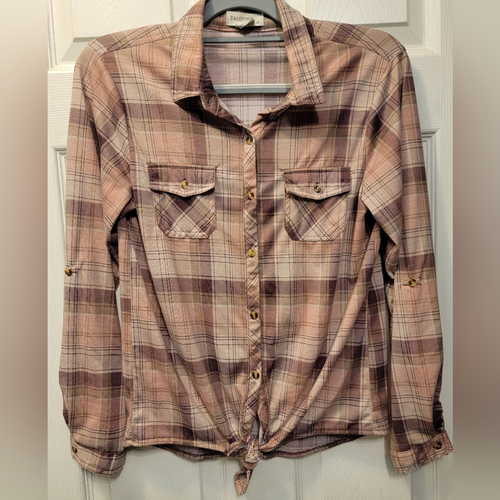Passport Girl's Pink Tie Front Flannel Size 12